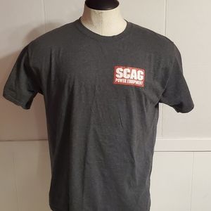 🦨Just a Cool Graphic Tee t-shirt large